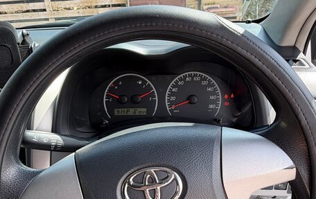 Toyota Corolla, 2010 год, 680 000 рублей, 10 фотография