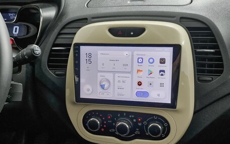 Renault Kaptur I рестайлинг, 2018 год, 1 899 000 рублей, 13 фотография