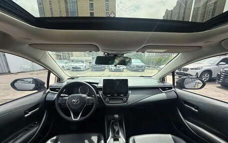 Toyota Corolla, 2022 год, 1 360 000 рублей, 9 фотография