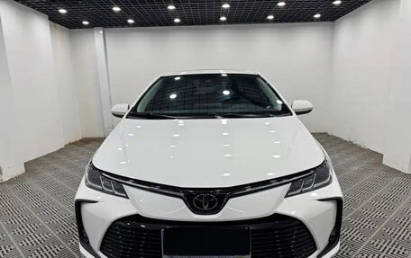 Toyota Corolla, 2022 год, 1 430 000 рублей, 2 фотография