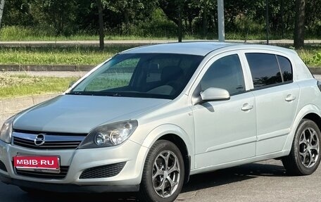 Opel Astra H, 2008 год, 300 000 рублей, 1 фотография