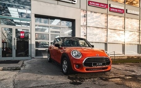 MINI Hatch, 2020 год, 2 600 000 рублей, 1 фотография