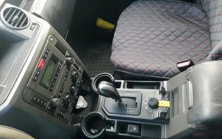 Land Rover Discovery III, 2005 год, 650 000 рублей, 8 фотография