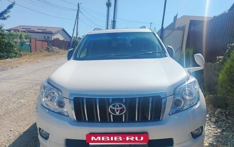 Toyota Land Cruiser Prado 150 рестайлинг 2, 2011 год, 3 700 000 рублей, 5 фотография