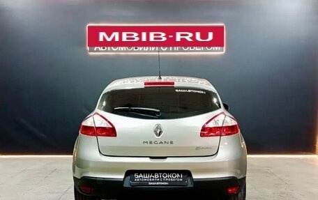 Renault Megane III, 2014 год, 720 000 рублей, 5 фотография