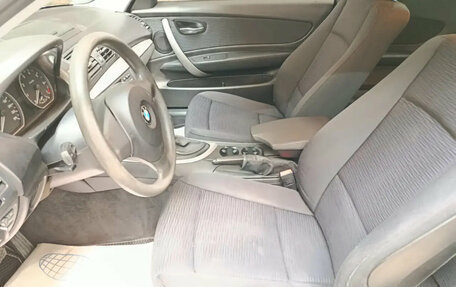 BMW 1 серия, 2011 год, 740 000 рублей, 8 фотография