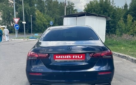 Mercedes-Benz E-Класс, 2020 год, 3 600 000 рублей, 3 фотография