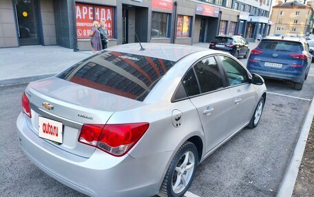 Chevrolet Cruze II, 2011 год, 530 000 рублей, 15 фотография