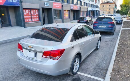 Chevrolet Cruze II, 2011 год, 530 000 рублей, 16 фотография