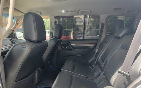 Mitsubishi Pajero IV, 2008 год, 1 260 000 рублей, 16 фотография