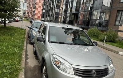 Renault Sandero I, 2013 год, 700 000 рублей, 1 фотография
