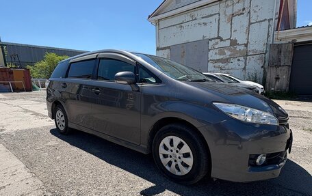 Toyota Wish II, 2016 год, 1 350 000 рублей, 7 фотография