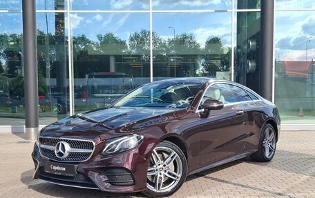 Mercedes-Benz E-Класс, 2019 год, 5 300 000 рублей, 1 фотография