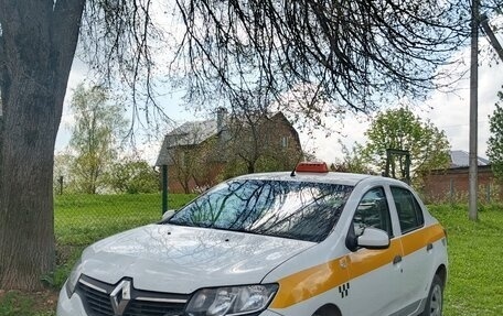 Renault Logan II, 2017 год, 320 000 рублей, 1 фотография