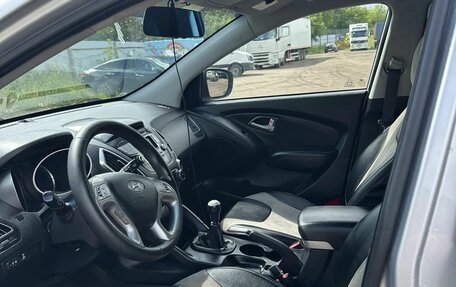 Hyundai ix35 I рестайлинг, 2012 год, 1 150 000 рублей, 6 фотография