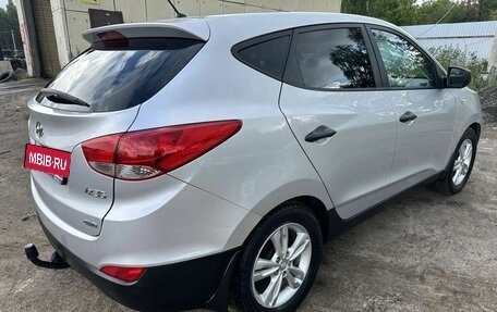 Hyundai ix35 I рестайлинг, 2012 год, 1 150 000 рублей, 5 фотография