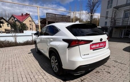 Lexus NX I, 2018 год, 3 200 000 рублей, 6 фотография