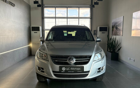 Volkswagen Tiguan I, 2011 год, 899 000 рублей, 3 фотография