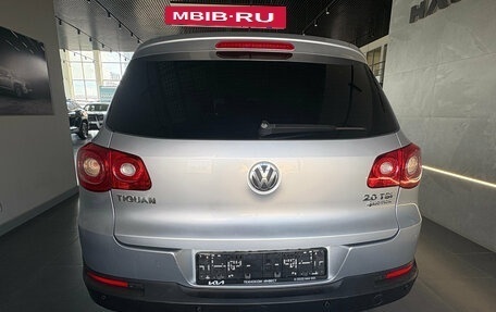Volkswagen Tiguan I, 2011 год, 899 000 рублей, 15 фотография