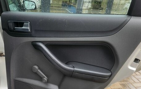 Ford Focus II рестайлинг, 2006 год, 390 000 рублей, 15 фотография