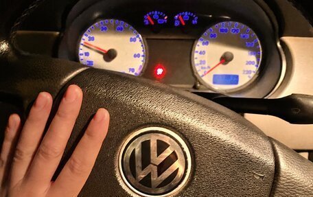 Volkswagen Pointer, 2005 год, 350 000 рублей, 39 фотография