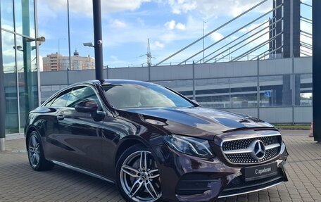 Mercedes-Benz E-Класс, 2019 год, 5 300 000 рублей, 2 фотография