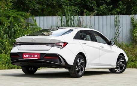 Hyundai Elantra, 2026 год, 1 940 000 рублей, 2 фотография