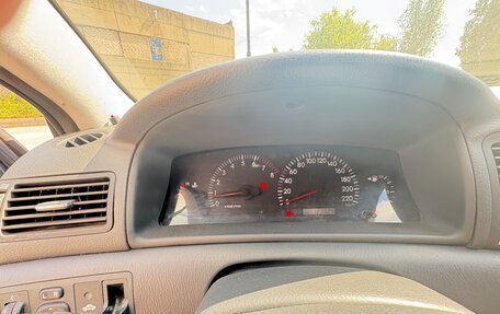 Toyota Corolla, 2005 год, 575 000 рублей, 10 фотография