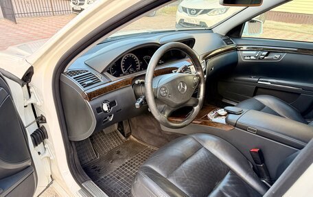 Mercedes-Benz S-Класс, 2010 год, 1 950 000 рублей, 13 фотография