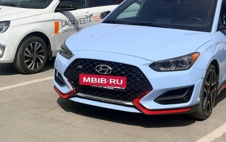 Hyundai Veloster II, 2022 год, 3 600 000 рублей, 6 фотография