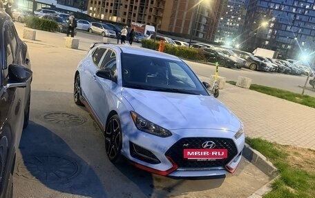Hyundai Veloster II, 2022 год, 3 600 000 рублей, 20 фотография