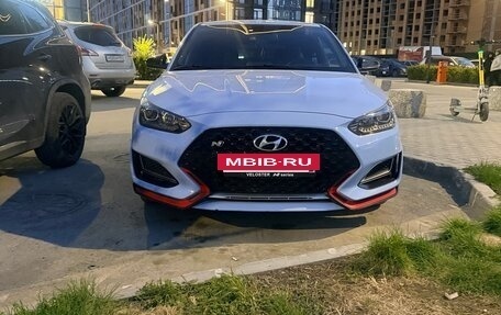 Hyundai Veloster II, 2022 год, 3 600 000 рублей, 21 фотография