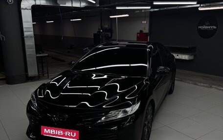 Toyota Camry, 2020 год, 3 200 000 рублей, 3 фотография