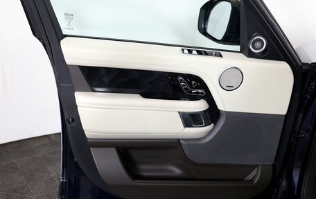 Land Rover Range Rover IV рестайлинг, 2020 год, 6 950 000 рублей, 9 фотография