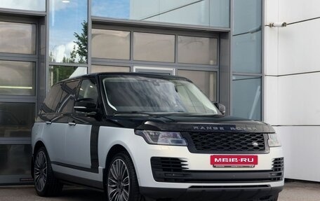 Land Rover Range Rover IV рестайлинг, 2020 год, 6 950 000 рублей, 3 фотография