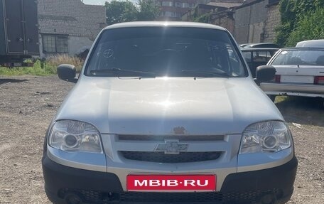 Chevrolet Niva I рестайлинг, 2012 год, 420 000 рублей, 1 фотография