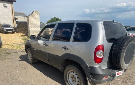 Chevrolet Niva I рестайлинг, 2012 год, 420 000 рублей, 6 фотография