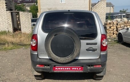 Chevrolet Niva I рестайлинг, 2012 год, 420 000 рублей, 4 фотография
