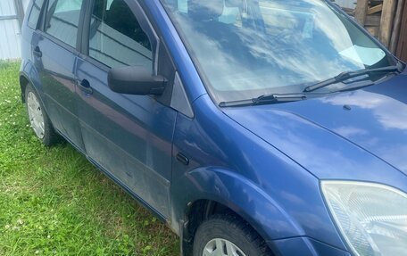 Ford Fiesta, 2005 год, 290 000 рублей, 6 фотография