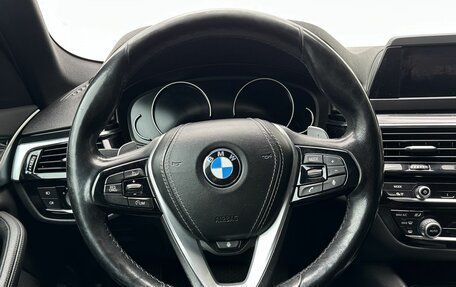 BMW 5 серия, 2018 год, 2 600 000 рублей, 12 фотография
