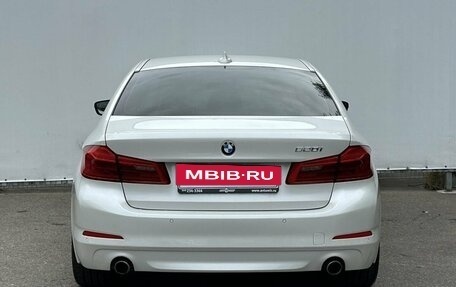 BMW 5 серия, 2018 год, 2 600 000 рублей, 6 фотография