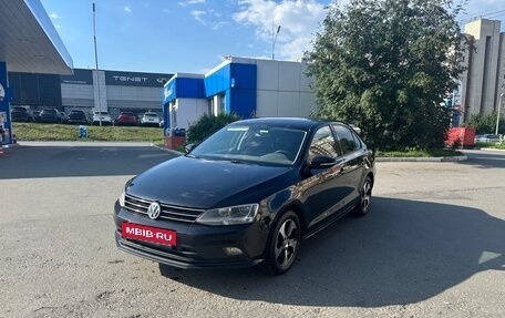 Volkswagen Jetta VI, 2014 год, 1 300 000 рублей, 4 фотография