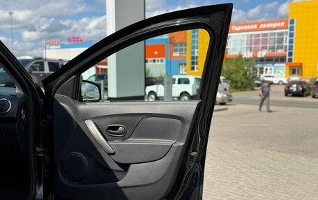 Renault Sandero II рестайлинг, 2017 год, 900 000 рублей, 8 фотография