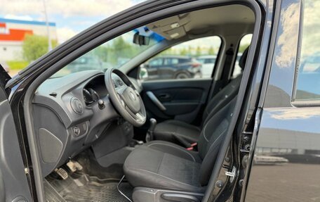 Renault Sandero II рестайлинг, 2017 год, 900 000 рублей, 15 фотография