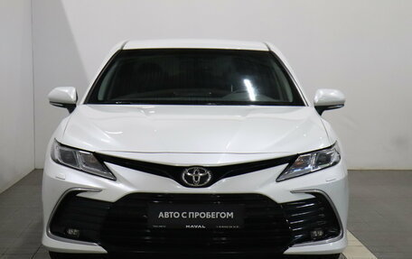 Toyota Camry, 2022 год, 3 271 000 рублей, 2 фотография