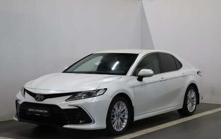 Toyota Camry, 2022 год, 3 271 000 рублей, 3 фотография