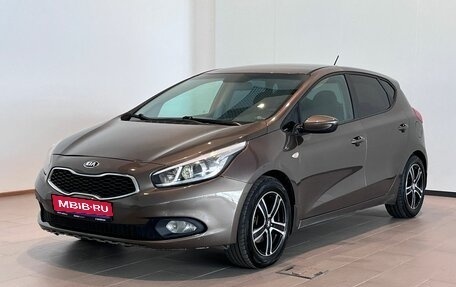 KIA cee'd III, 2013 год, 880 000 рублей, 1 фотография