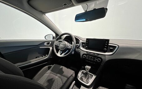 KIA cee'd III, 2023 год, 1 950 000 рублей, 12 фотография