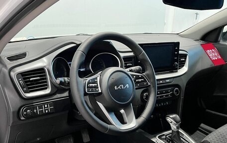 KIA cee'd III, 2023 год, 1 950 000 рублей, 10 фотография