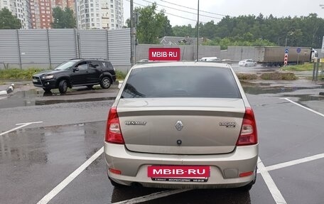 Renault Logan I, 2010 год, 450 000 рублей, 4 фотография